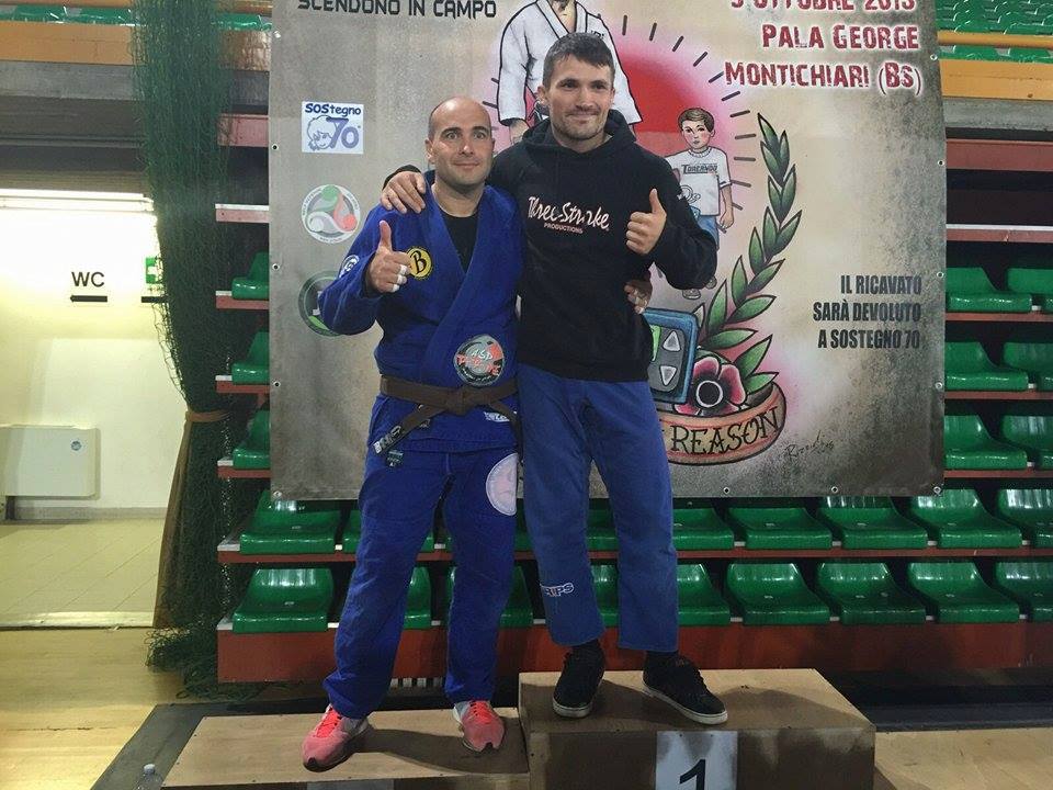 L’insegnante di BJJ, Adrian Croitoru, vince gli assoluti al T1 Challenge di Brescia